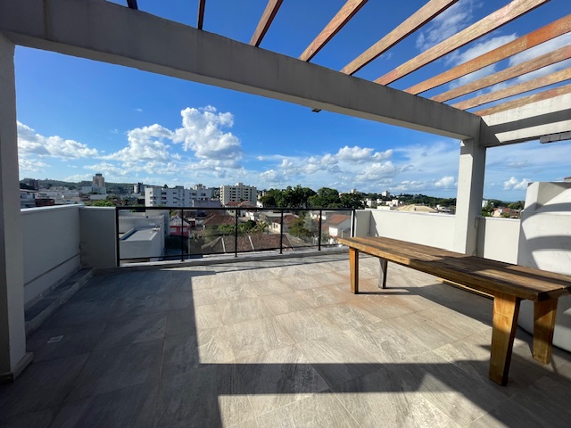 SALA COMERCIAL – Ed. Manhattan